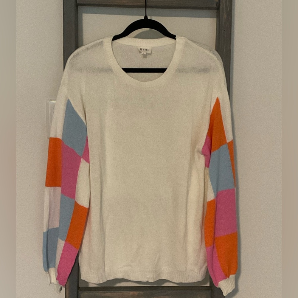 Bibi White Knit Sweater. Pastel Checkered Sleeves. Size L.
